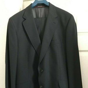 Mens Classic Fit 2 Piece Suit & Pants Dark Solid
